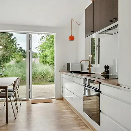 Feriehus Architect-designed Wooden House At Ertebolle *